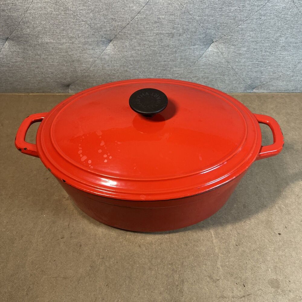 D-5 Martha Stewart‎ Collection Red Enamel Cast Iron Dutch Oven 8qt